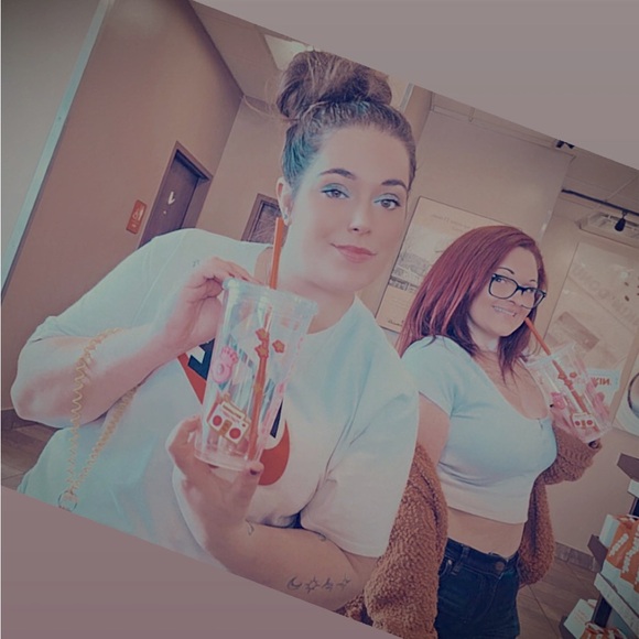 Meet your Posher, Misty - Picture 7 of 13